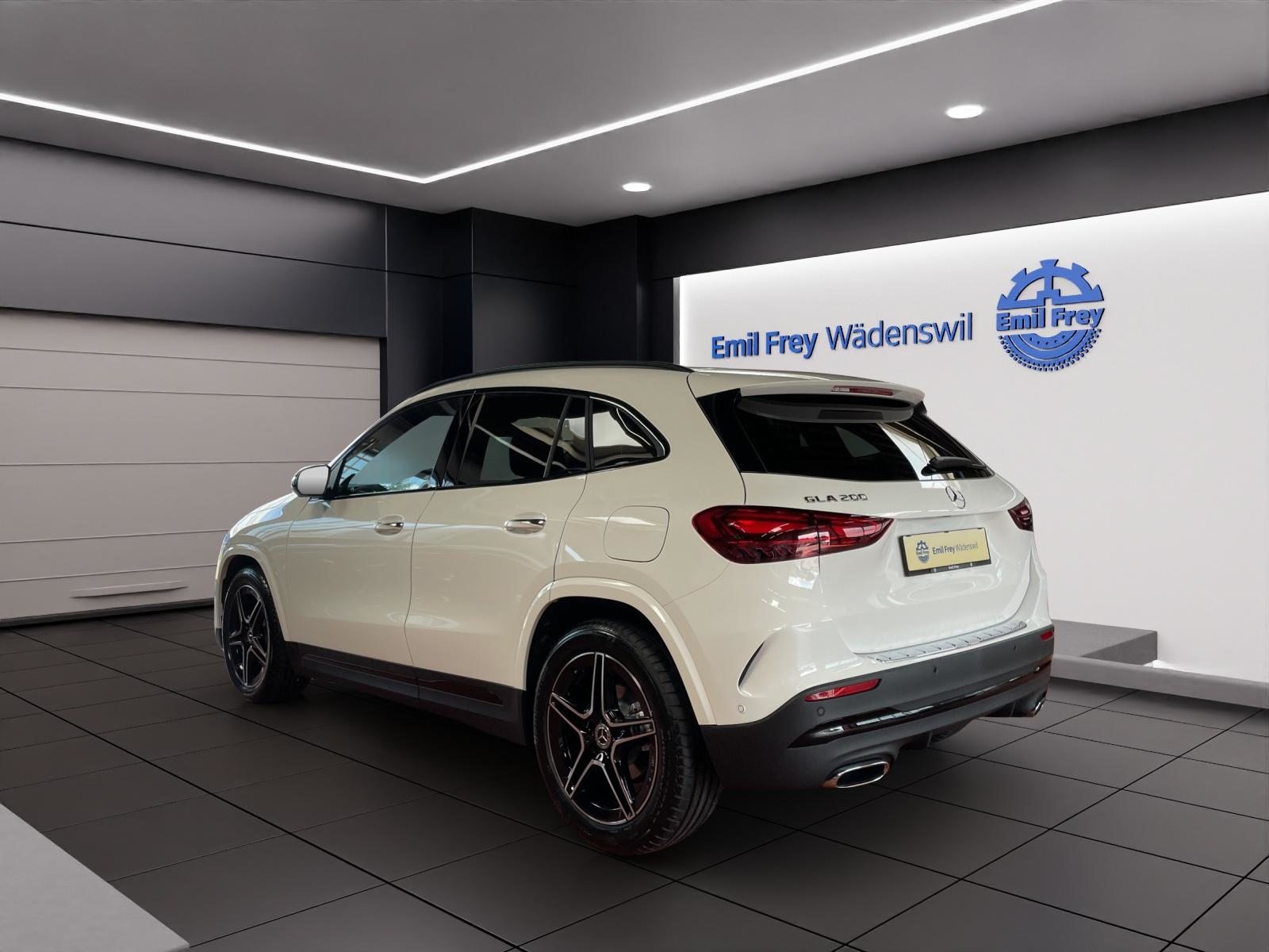 MERCEDES-BENZ GLA 200 Night Star AMG Line, Mild-Hybrid Petrol/Electric, New car, Automatic - 3
