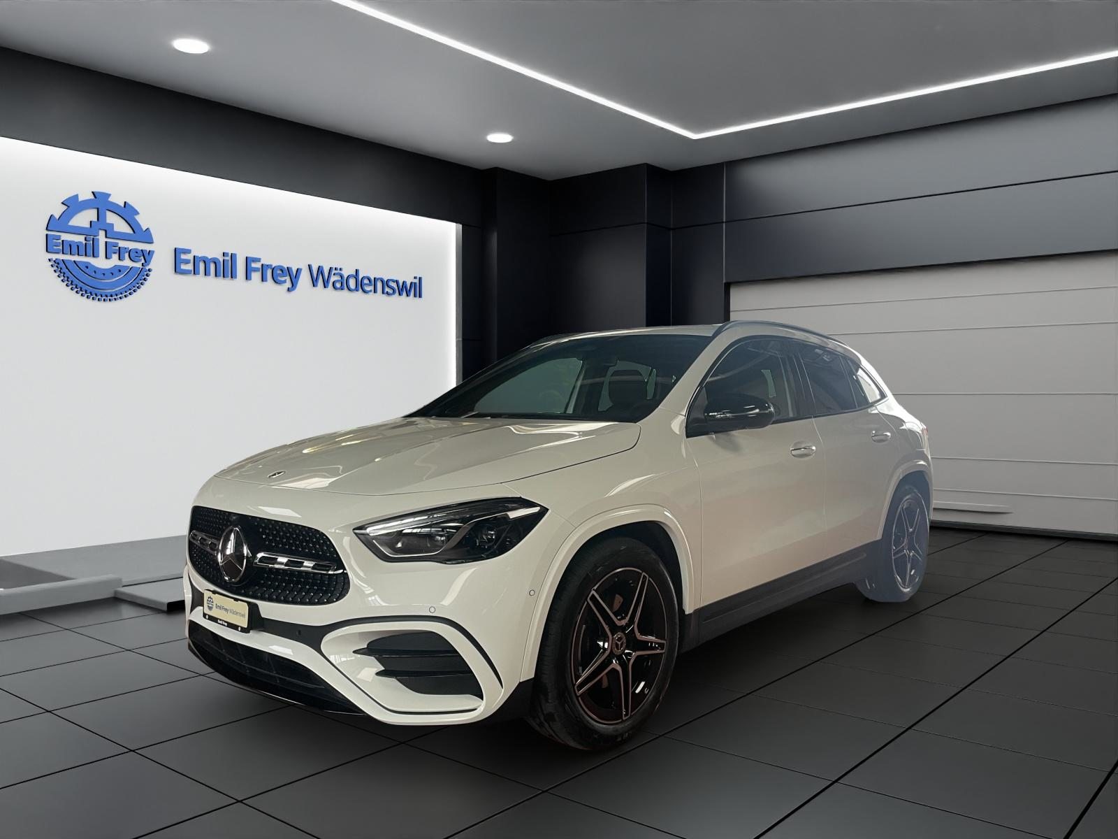 MERCEDES-BENZ GLA 200 Night Star AMG Line