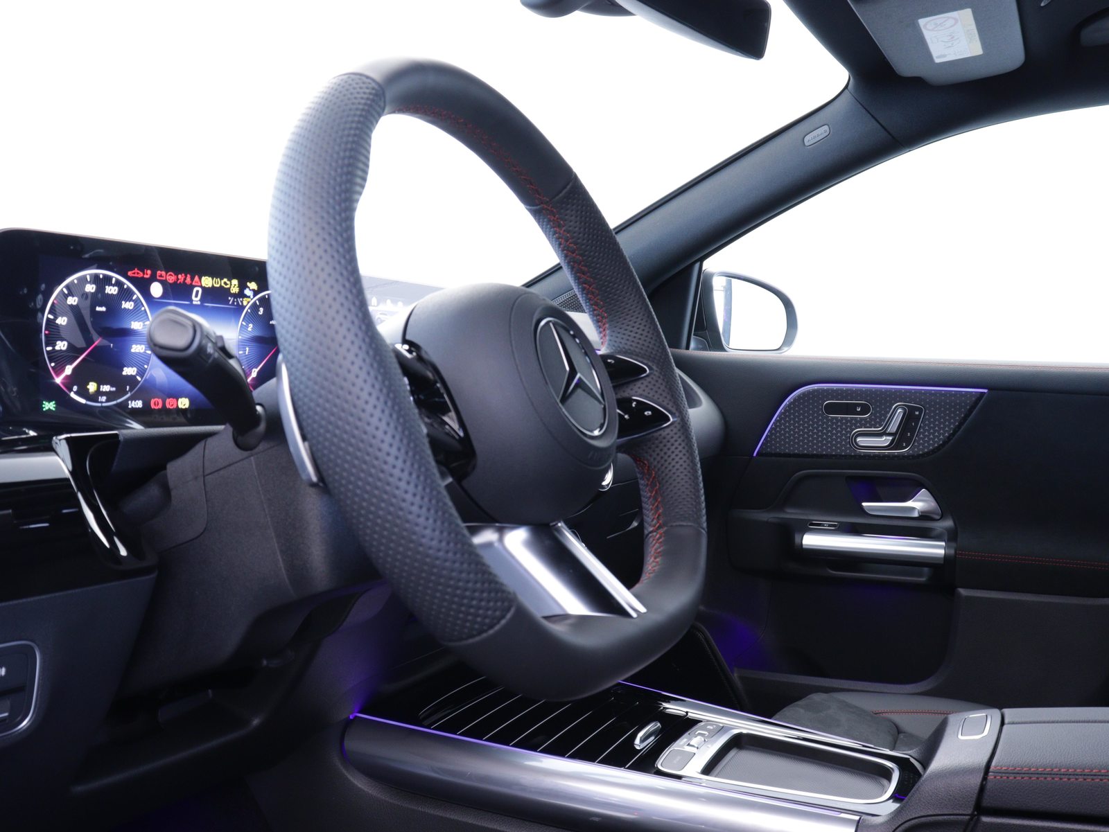 MERCEDES-BENZ GLA 200 Night Star AMG Line, Mild-Hybrid Petrol/Electric, New car, Automatic - 5