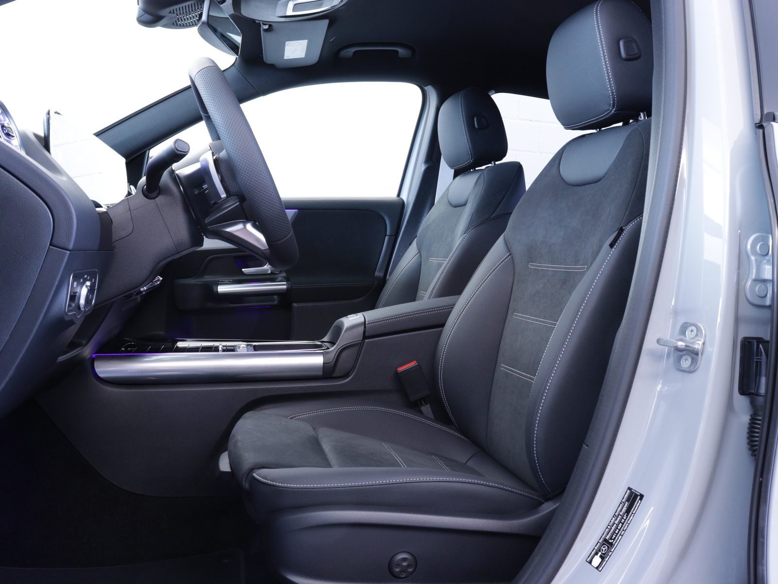 MERCEDES-BENZ GLA 200 Night Star AMG Line, Mild-Hybrid Petrol/Electric, New car, Automatic - 6