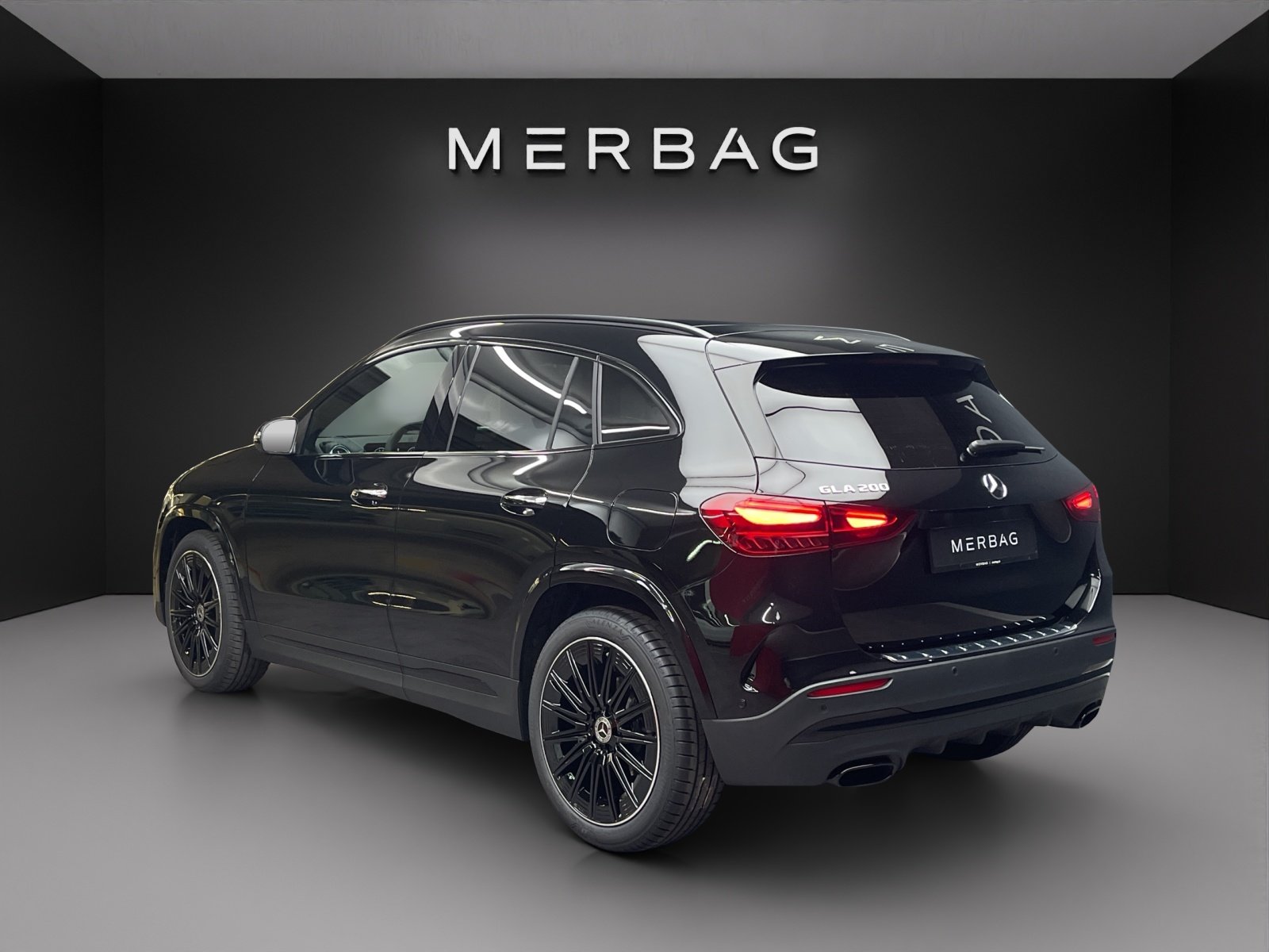 MERCEDES-BENZ GLA 200 Night Star, Hybride Leggero Benzina/Elettrica, Auto nuove, Automatico - 4