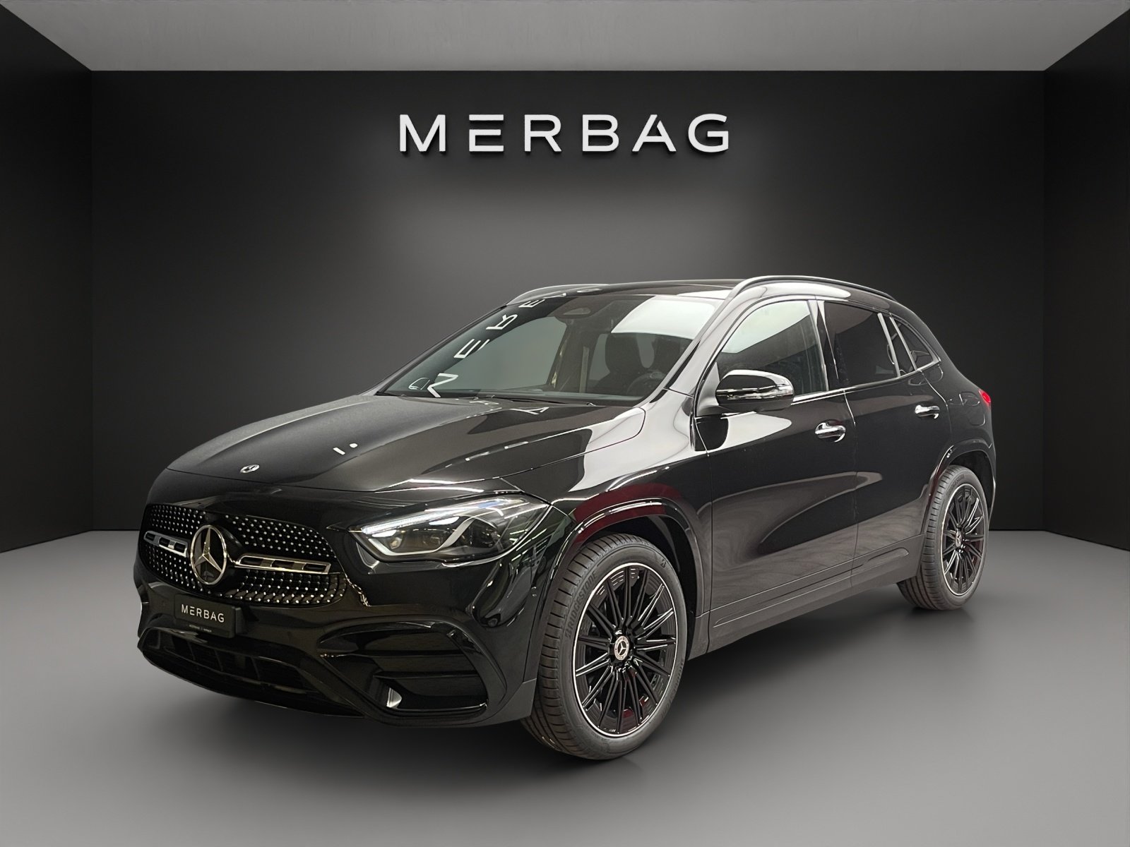 MERCEDES-BENZ GLA 200 Night Star