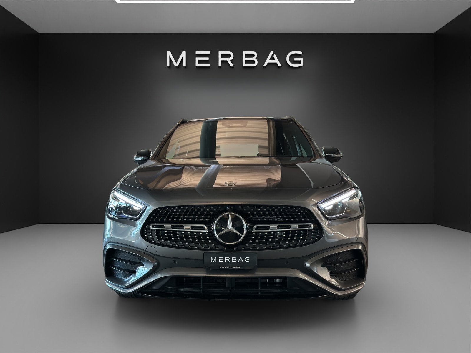 MERCEDES-BENZ GLA 200 Night Star 7G-D, Hybride Leggero Benzina/Elettrica, Auto nuove, Automatico - 2