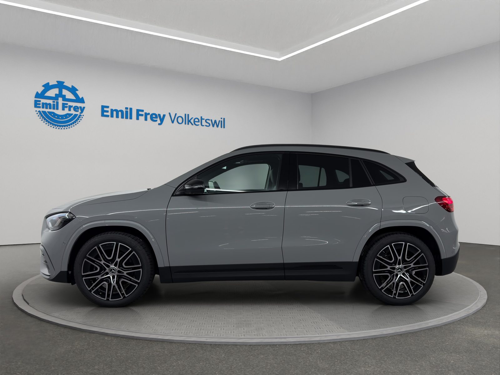 MERCEDES-BENZ GLA 200 Night Star AMG Line, Hybride Leggero Benzina/Elettrica, Auto nuove, Automatico - 2