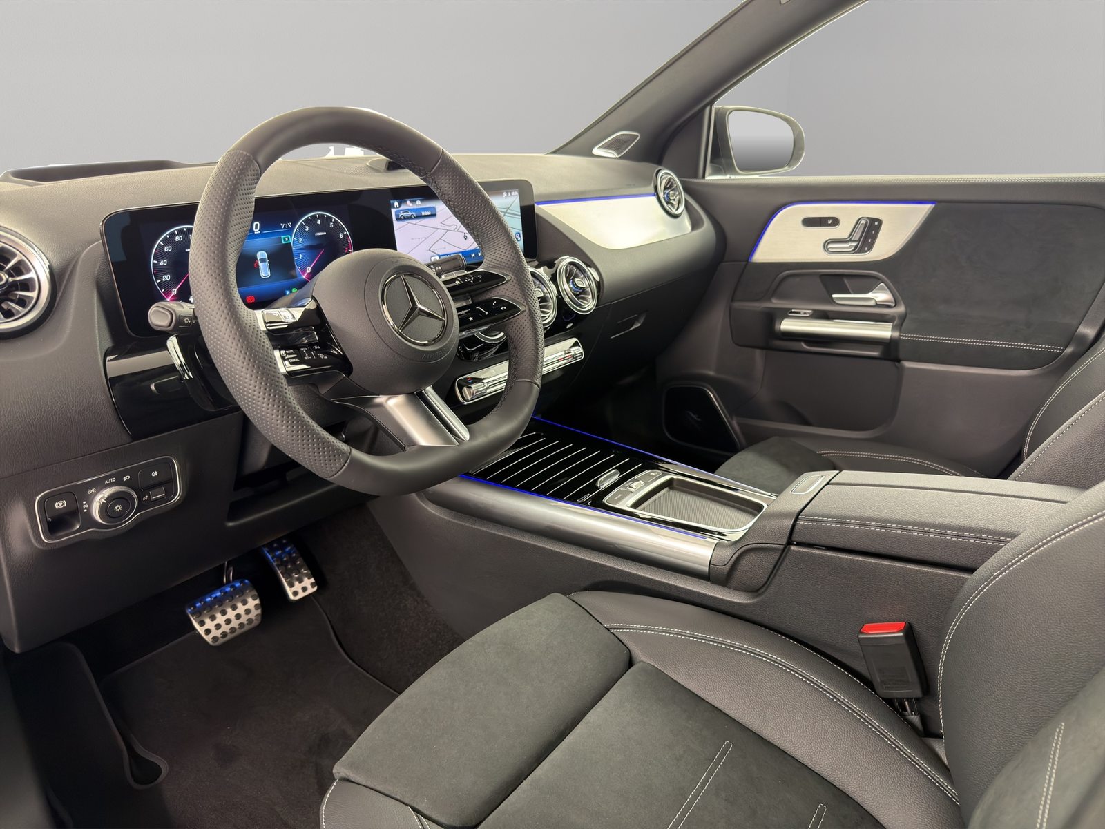 MERCEDES-BENZ GLA 200 Night Star AMG Line, Hybride Leggero Benzina/Elettrica, Auto nuove, Automatico - 7