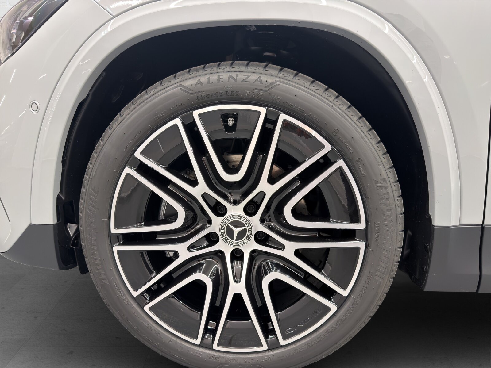 MERCEDES-BENZ GLA 200 AMG Line Night Star, Mild-Hybrid Petrol/Electric, New car, Automatic - 6