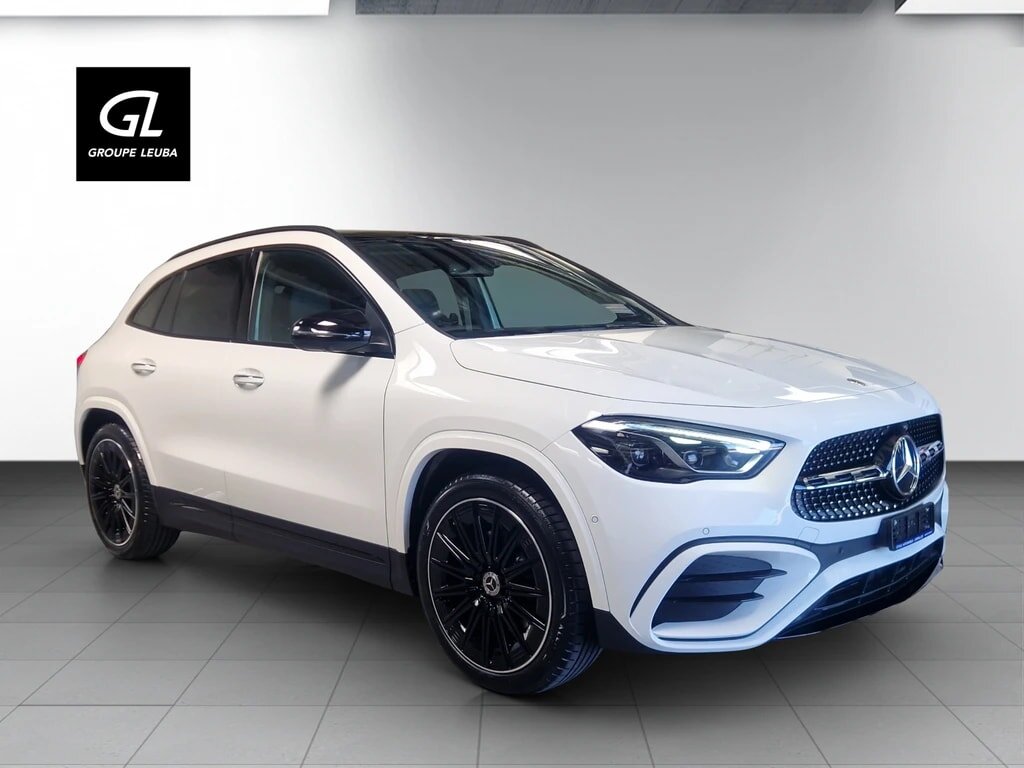 MERCEDES-BENZ GLA 200 Night Star 7G-DCT