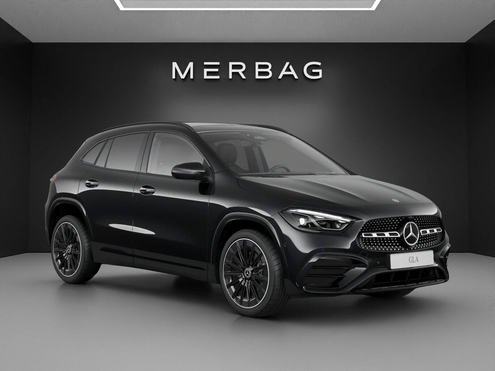MERCEDES-BENZ GLA 200 7G-DCT