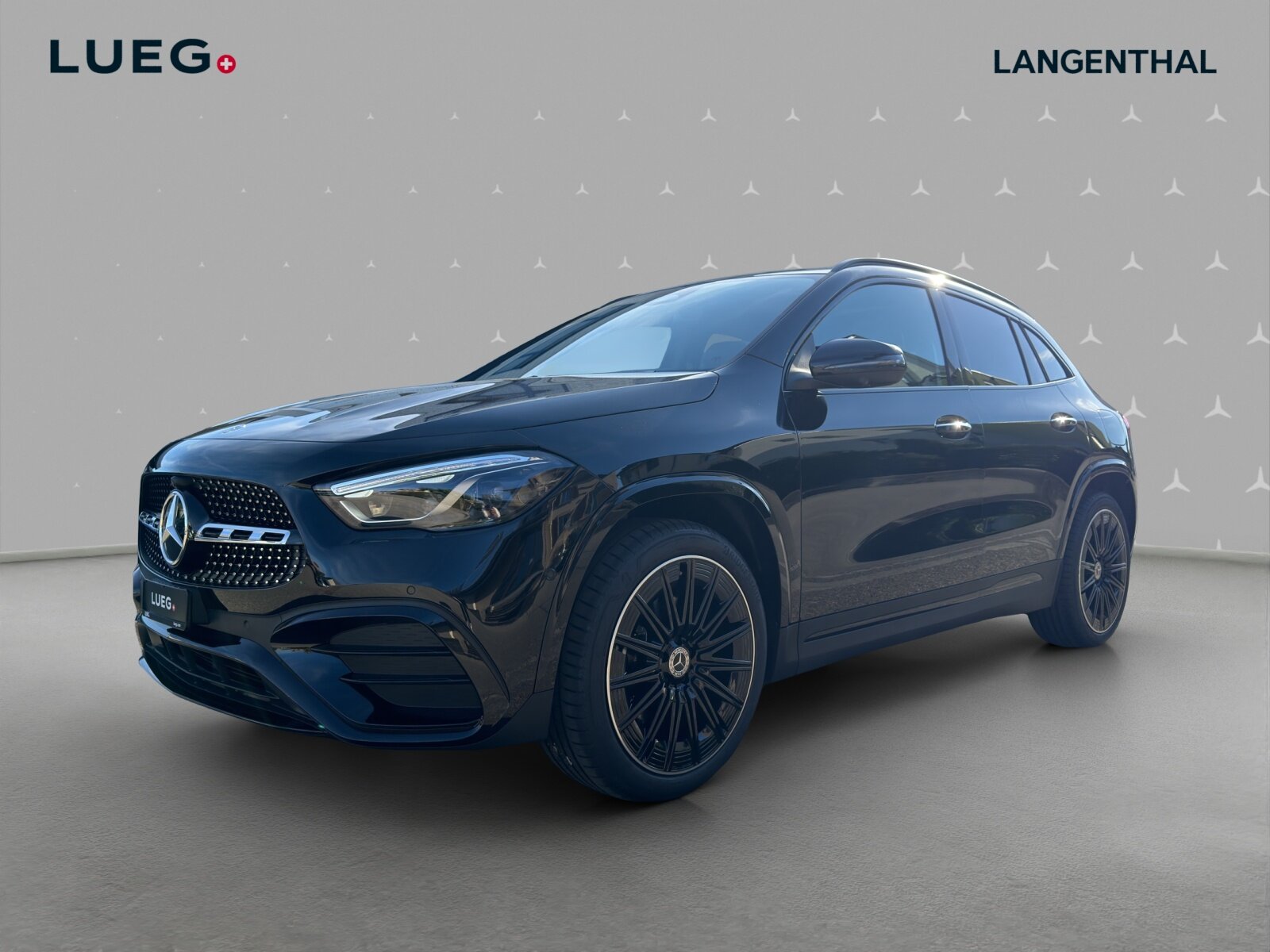 MERCEDES-BENZ GLA 200 Night Star 7G-DCT