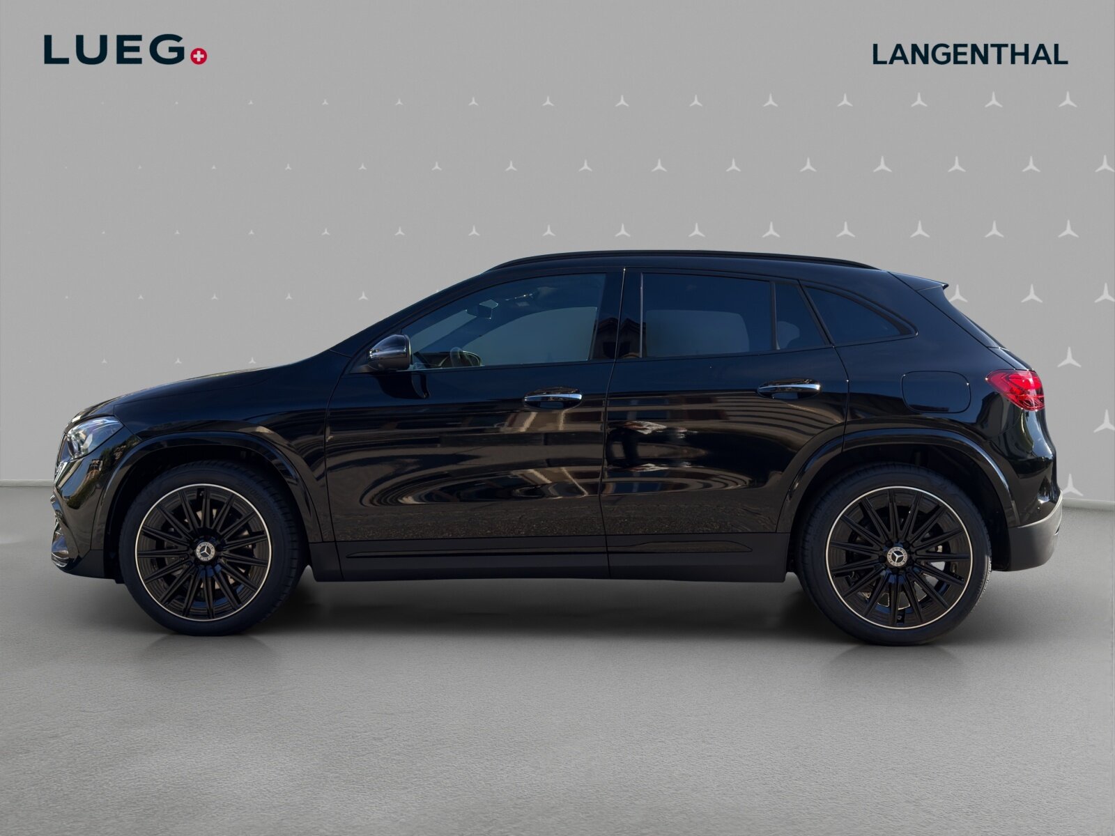 MERCEDES-BENZ GLA 200 Night Star 7G-DCT, Mild-Hybrid Petrol/Electric, New car, Automatic - 2