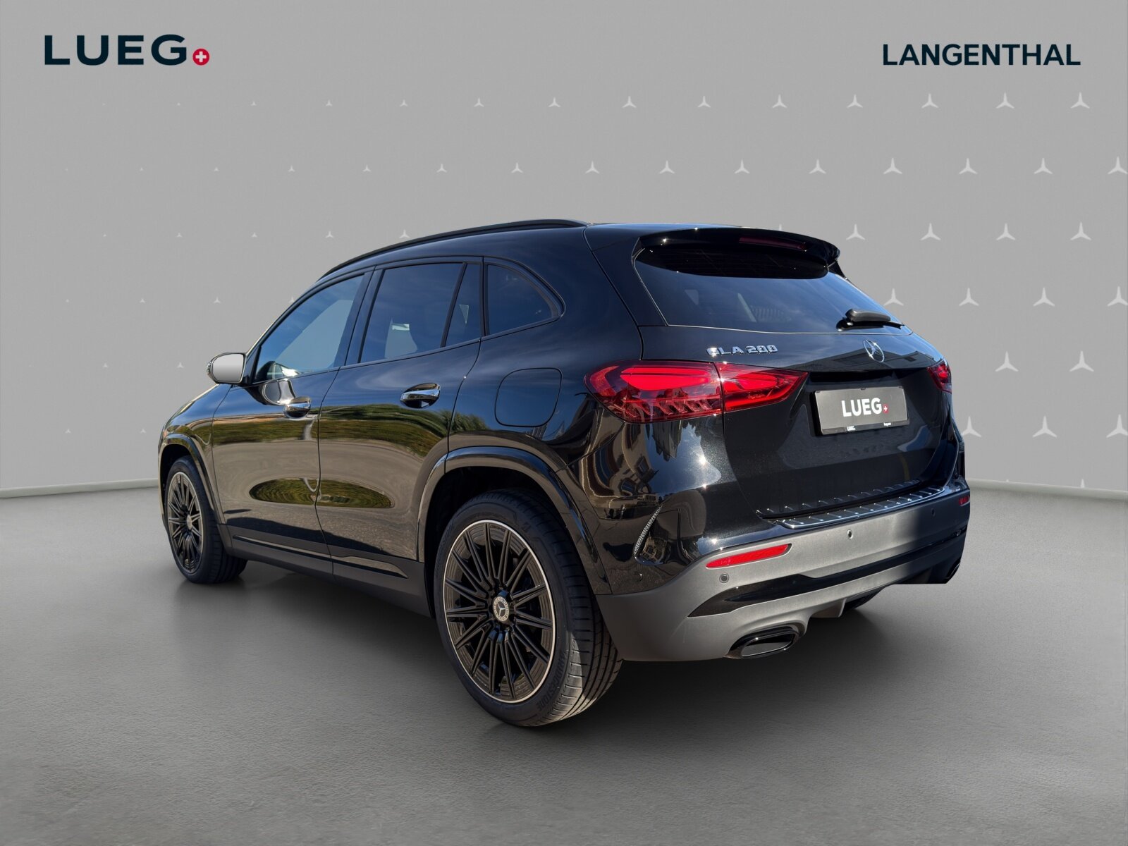 MERCEDES-BENZ GLA 200 Night Star 7G-DCT, Mild-Hybrid Petrol/Electric, New car, Automatic - 3