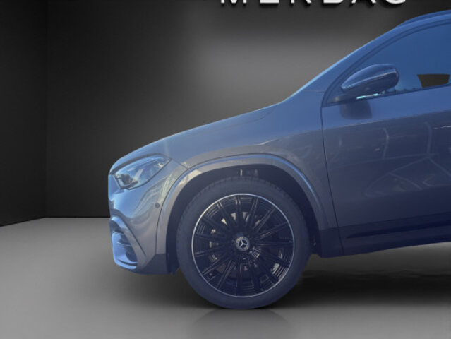 MERCEDES-BENZ GLA 200 Night Star 7G-D, Hybride Leggero Benzina/Elettrica, Auto nuove, Automatico - 6