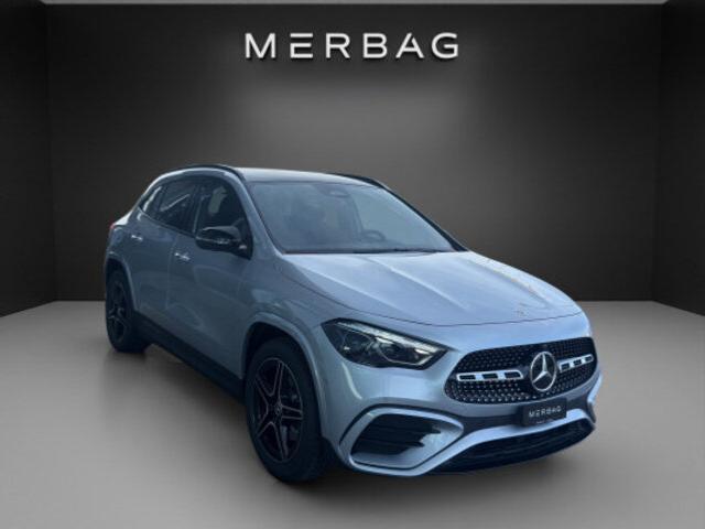 MERCEDES-BENZ GLA 200 Night Star 7G-D, Hybride Leggero Benzina/Elettrica, Auto nuove, Automatico