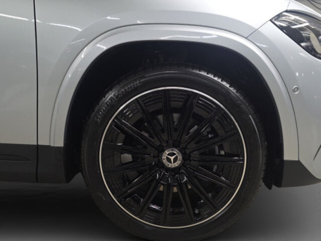 MERCEDES-BENZ GLA 200 Night Star 7G-D, Mild-Hybrid Benzin/Elektro, Neuwagen, Automatik - 6