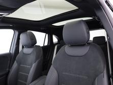MERCEDES-BENZ GLA 200 7G-DCT, Mild-Hybrid Petrol/Electric, New car, Automatic - 7