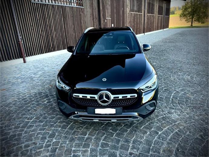 MERCEDES-BENZ Gla 200 Progressive, Benzin, Occasion / Gebraucht, Automatik