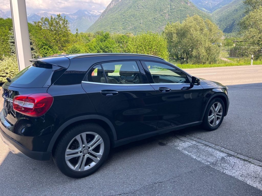 MERCEDES-BENZ GLA 200 CDI AMG Line 4Matic 7G-DCT, Diesel, Occasion / Gebraucht, Automatik - 2