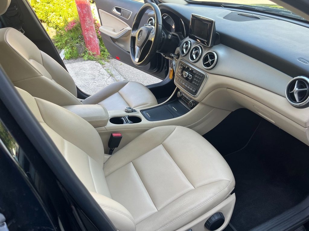MERCEDES-BENZ GLA 200 CDI AMG Line 4Matic 7G-DCT, Diesel, Occasion / Gebraucht, Automatik - 6