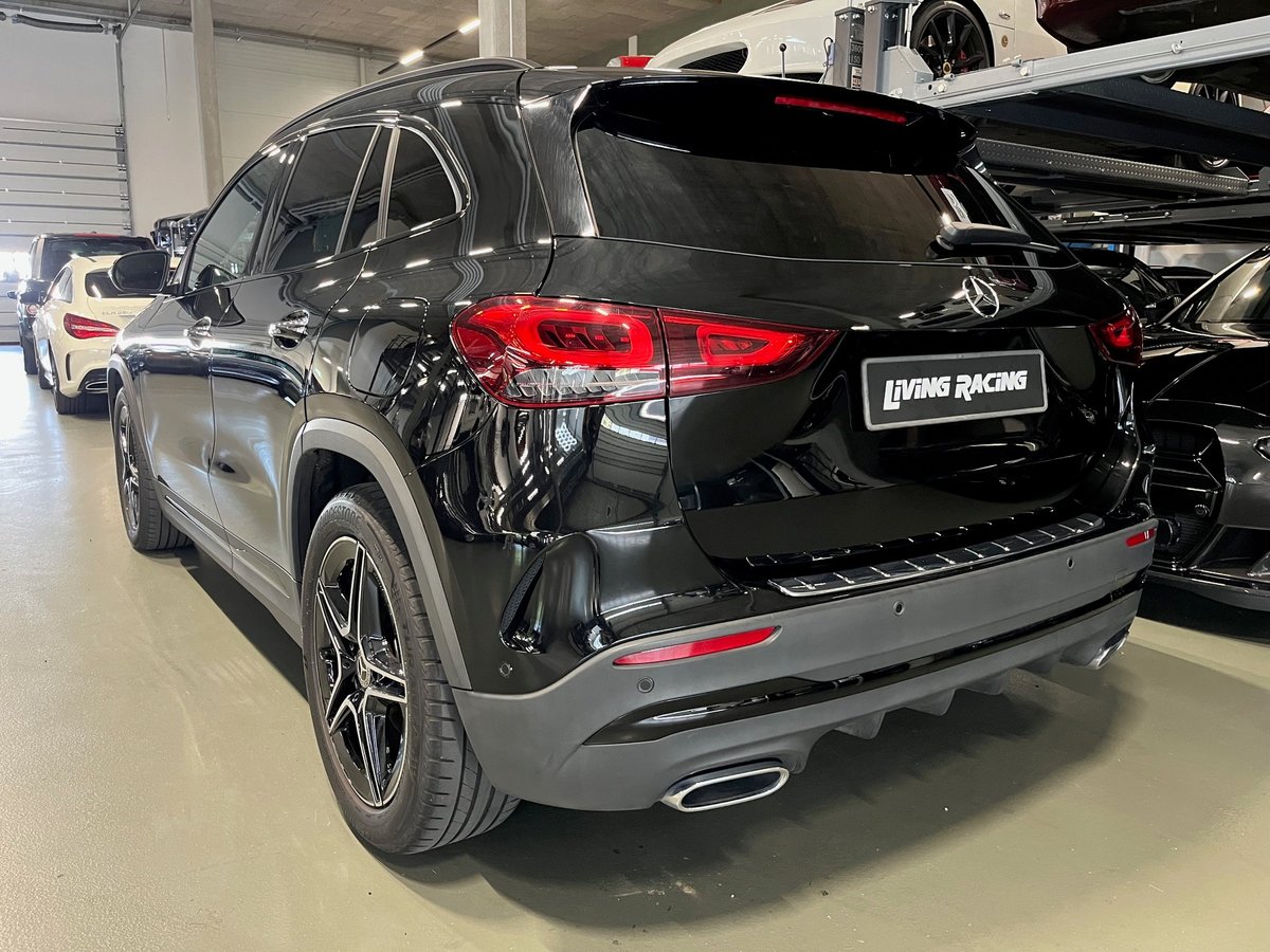 MERCEDES-BENZ GLA 200 AMG Line 7G-DCT, Petrol, Second hand / Used, Automatic - 3