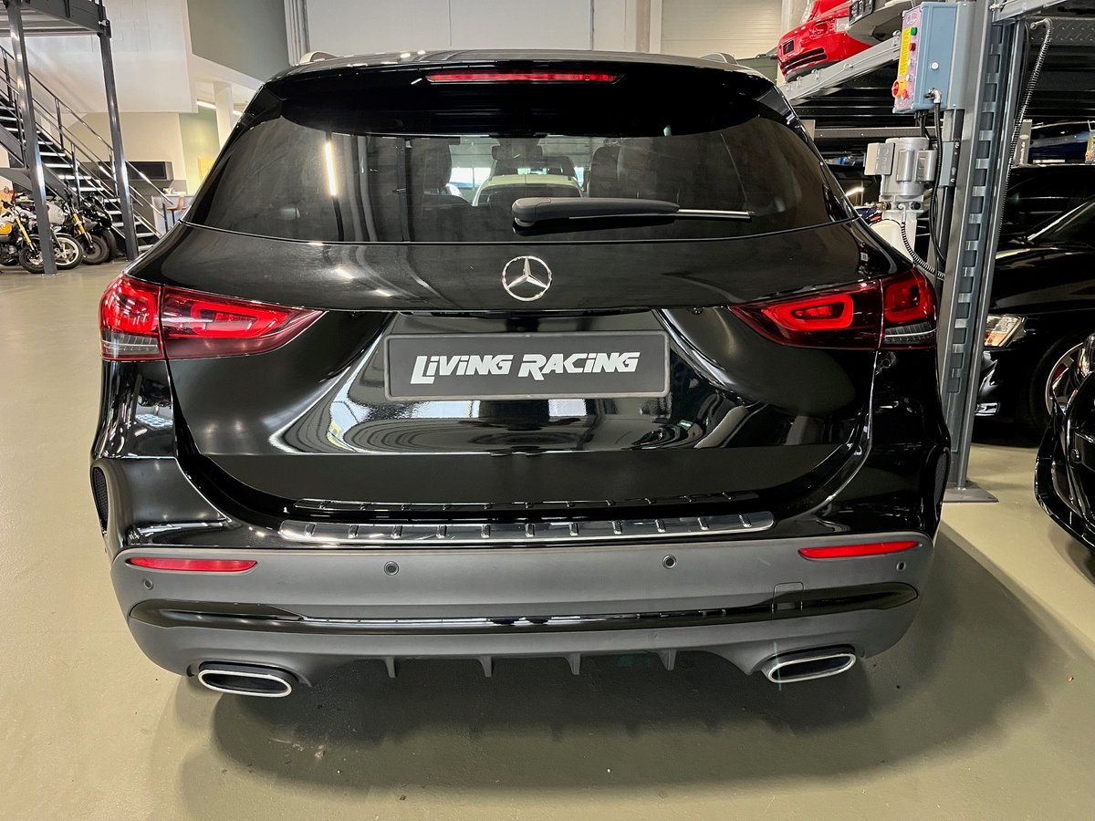 MERCEDES-BENZ GLA 200 AMG Line 7G-DCT, Petrol, Second hand / Used, Automatic - 4