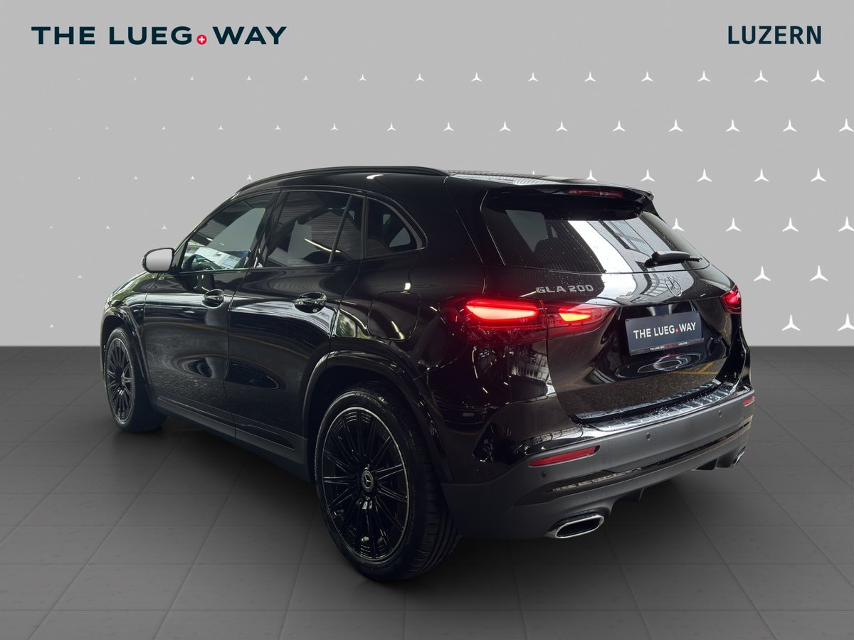 MERCEDES-BENZ GLA 200 Night Star 7G-DCT, Mild-Hybrid Petrol/Electric, Second hand / Used, Automatic - 3