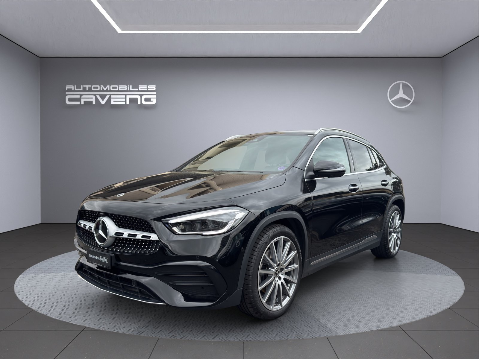 MERCEDES-BENZ GLA 200 4Matic AMG Line 8G-DCT