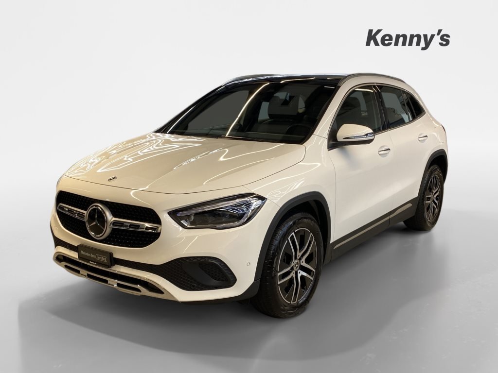 MERCEDES-BENZ GLA 200 Progressive 4MATIC