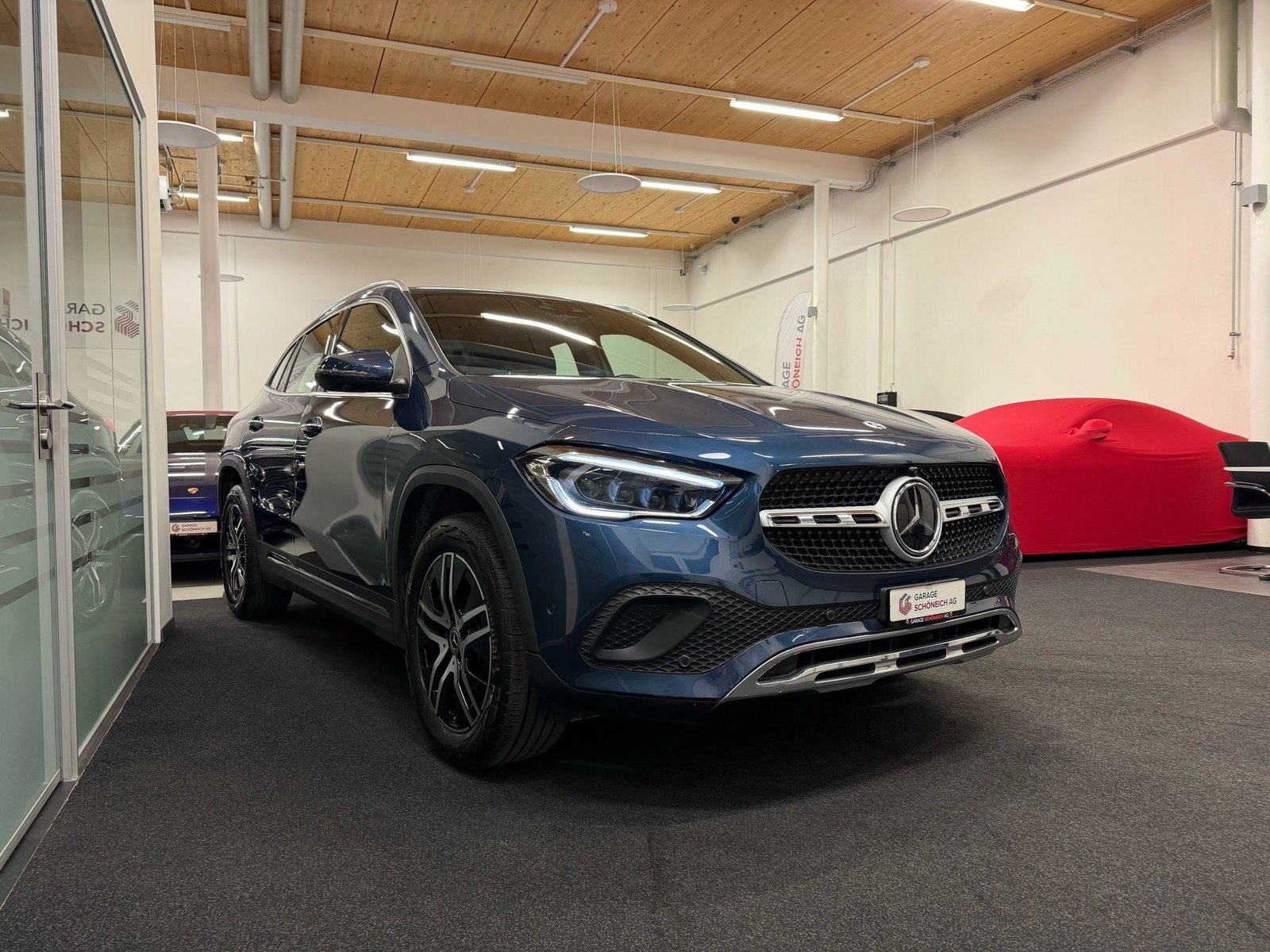 MERCEDES-BENZ GLA 200 Progressive, Benzin, Occasion / Gebraucht, Automatik - 3