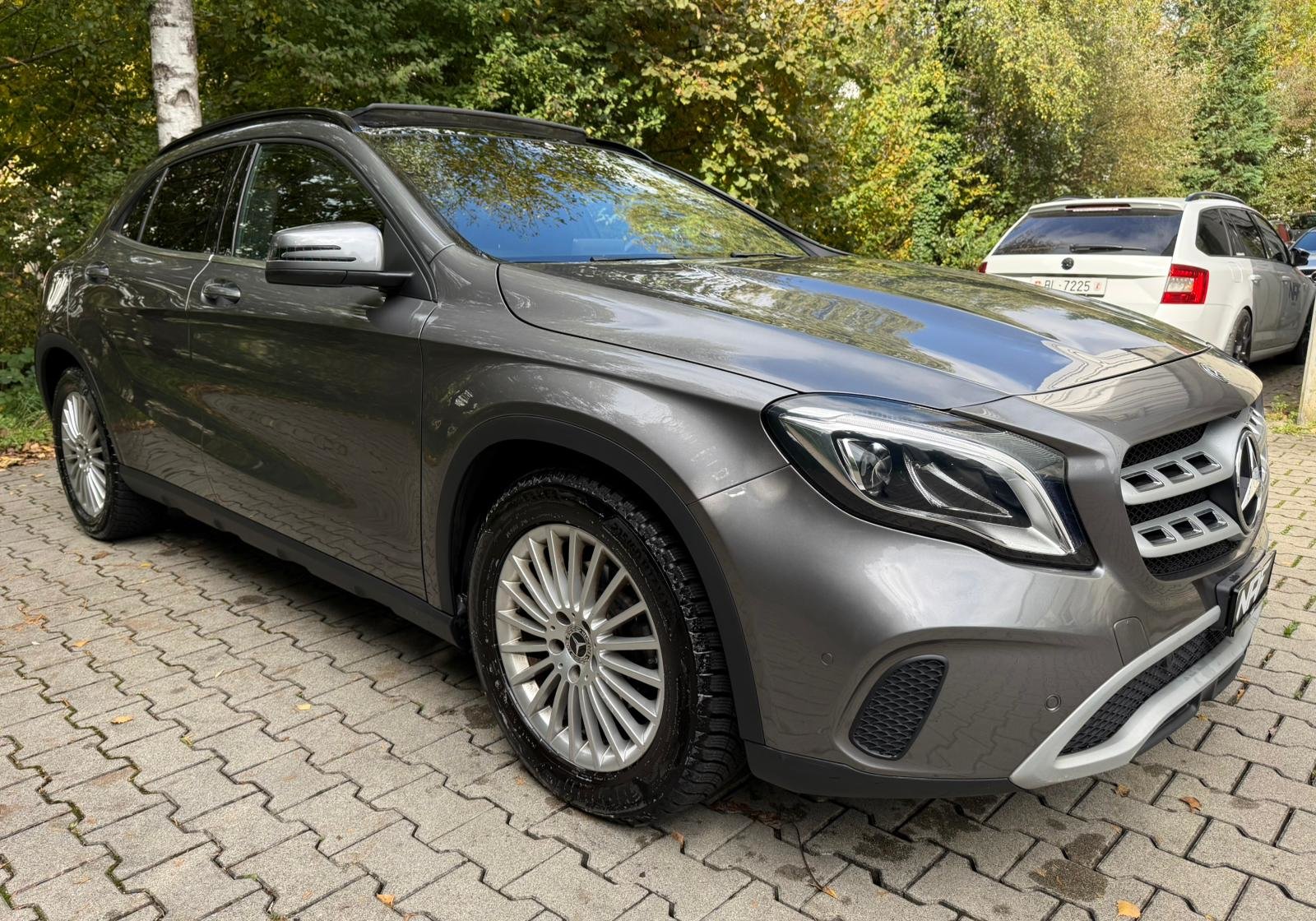 MERCEDES-BENZ GLA 200 d Swiss Star Edition Style 4Matic 7G-D, Diesel, Occasion / Gebraucht, Automatik - 7