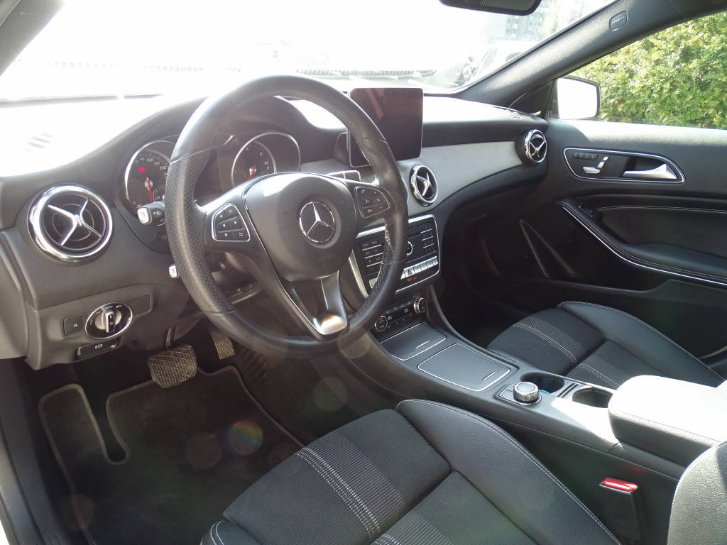MERCEDES-BENZ Classe GLA X156 GLA 200d Swiss, Diesel, Occasion / Utilisé, Automatique - 5