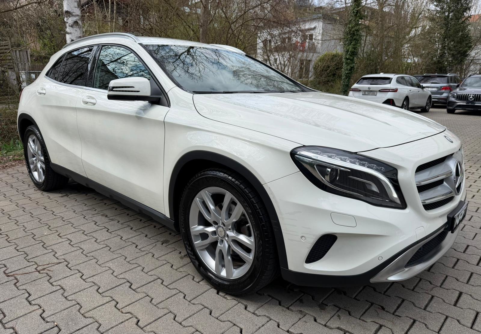 MERCEDES-BENZ GLA 200 CDI Swiss Star Edition Urban 4Matic 7G, Diesel, Occasion / Gebraucht, Automatik - 7