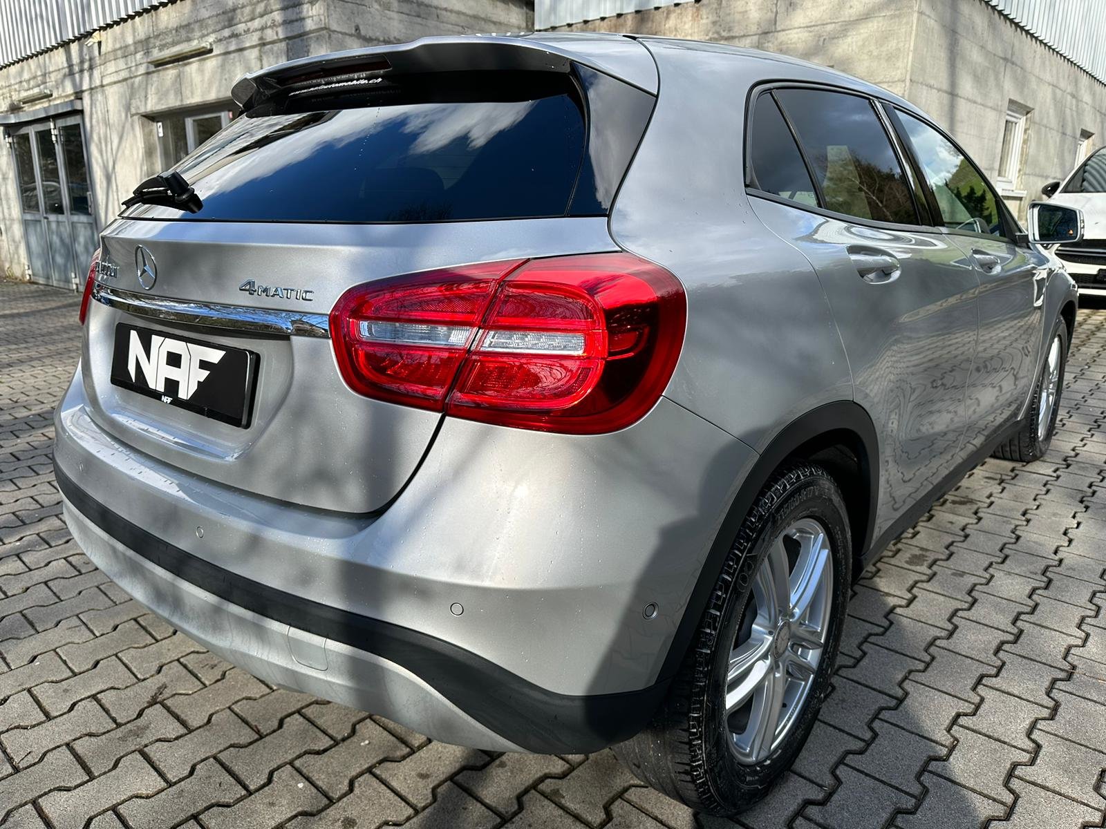 MERCEDES-BENZ GLA 200 CDI Swiss Star Edition 4Matic 7G-DCT, Diesel, Occasion / Utilisé, Automatique - 5