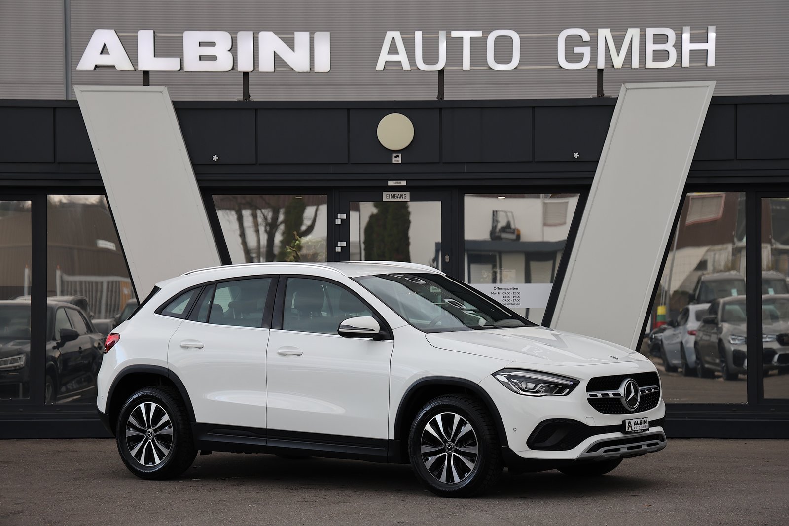 MERCEDES-BENZ GLA 200d 4Matic Style 8G-DCT, Diesel, Occasion / Gebraucht, Automatik - 2