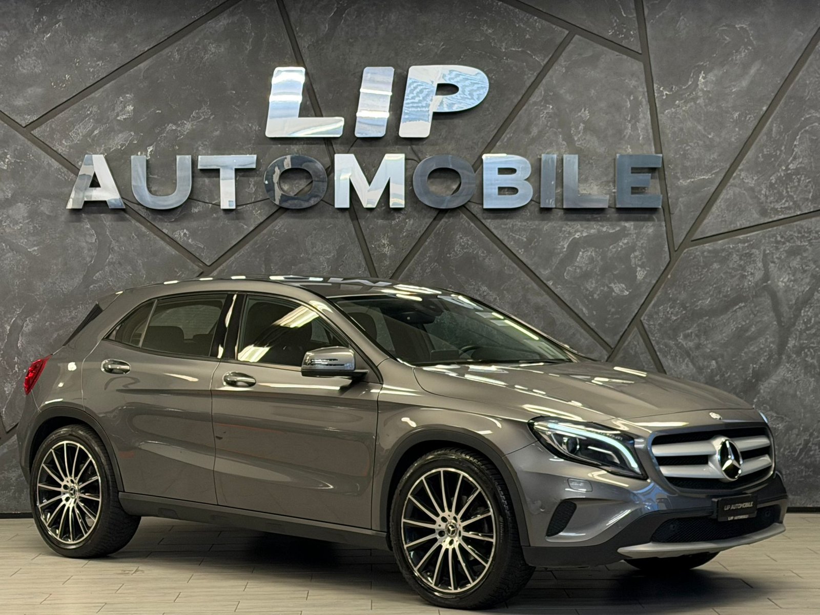 MERCEDES-BENZ GLA 200 CDI Urban 4Matic 7G-DCT, Diesel, Occasion / Utilisé, Automatique - 3