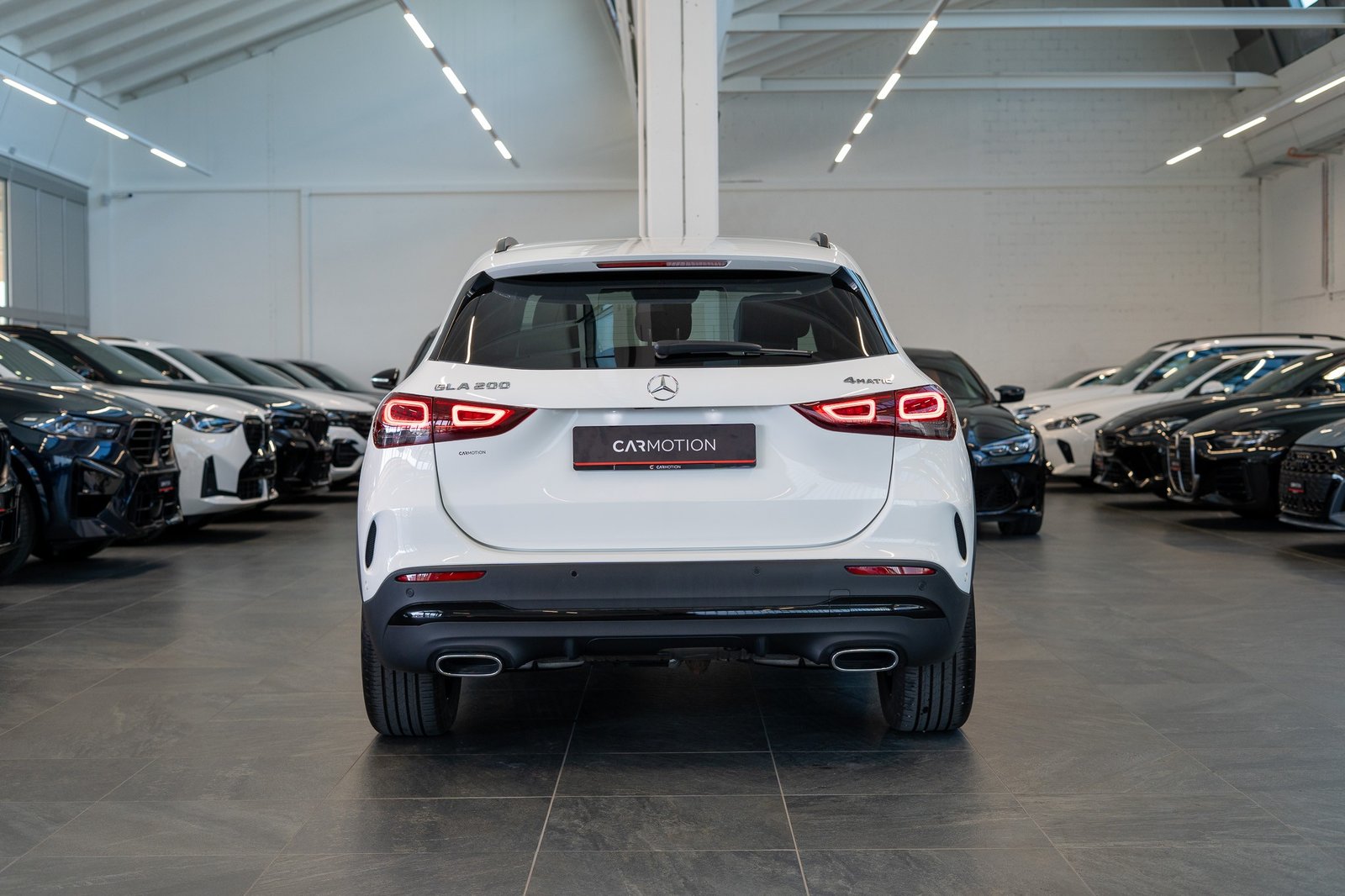 MERCEDES-BENZ GLA 200 AMG Line 4matic / Ambiente-beleuchtung, Benzina, Occasioni / Usate, Automatico - 5