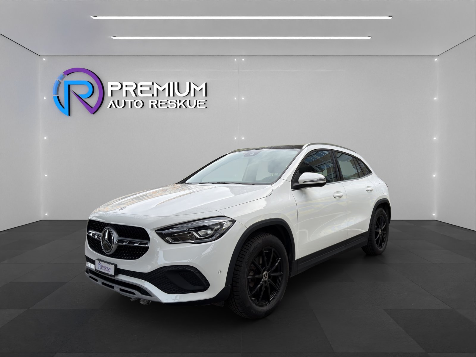 MERCEDES-BENZ GLA 200 Progressive 7G-DCT