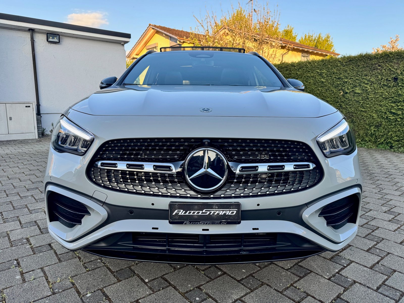 MERCEDES-BENZ GLA 200d AMG Line 4Matic 8G-DCT, Diesel, Occasion / Utilisé, Automatique - 2