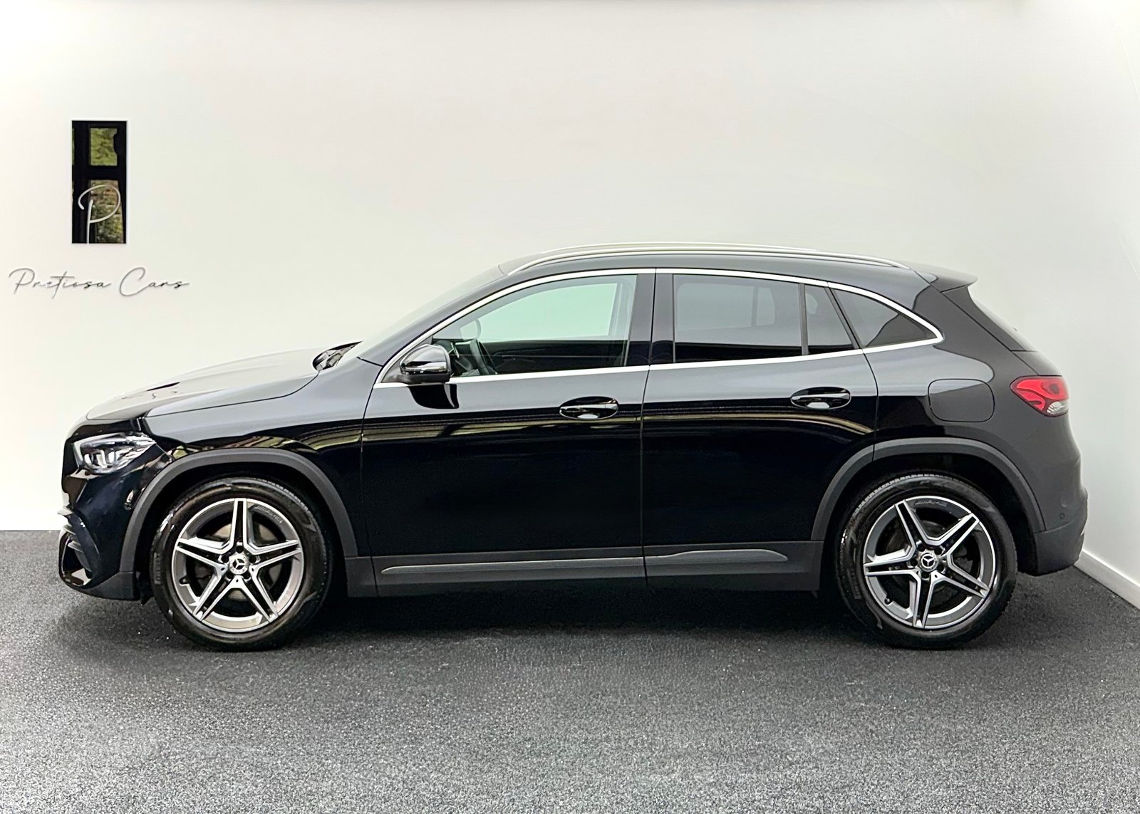MERCEDES-BENZ GLA 200d AMG Line 8G-DCT, Diesel, Occasion / Gebraucht, Automatik - 4