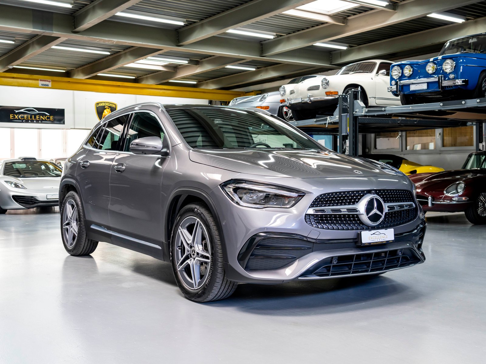 MERCEDES-BENZ GLA 200 4Matic AMG Line 8G-DCT, Benzin, Occasion / Gebraucht, Automatik - 2