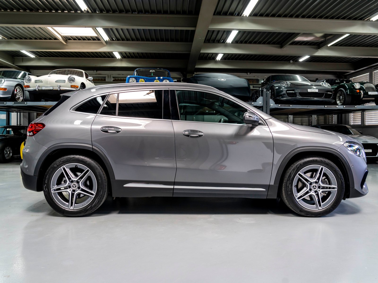 MERCEDES-BENZ GLA 200 4Matic AMG Line 8G-DCT, Benzin, Occasion / Gebraucht, Automatik - 3
