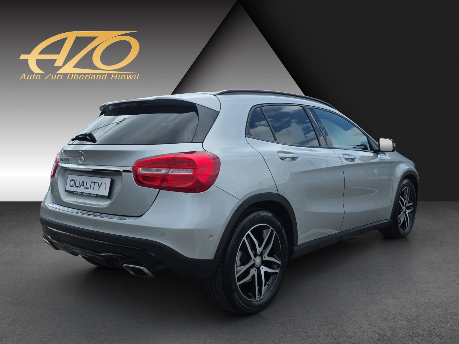 MERCEDES-BENZ GLA 200 Night Star 7G-DCT, Petrol, Second hand / Used, Automatic - 3
