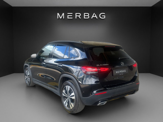 MERCEDES-BENZ GLA 200d Progress. 4Matic, Diesel, Occasioni / Usate, Automatico - 3