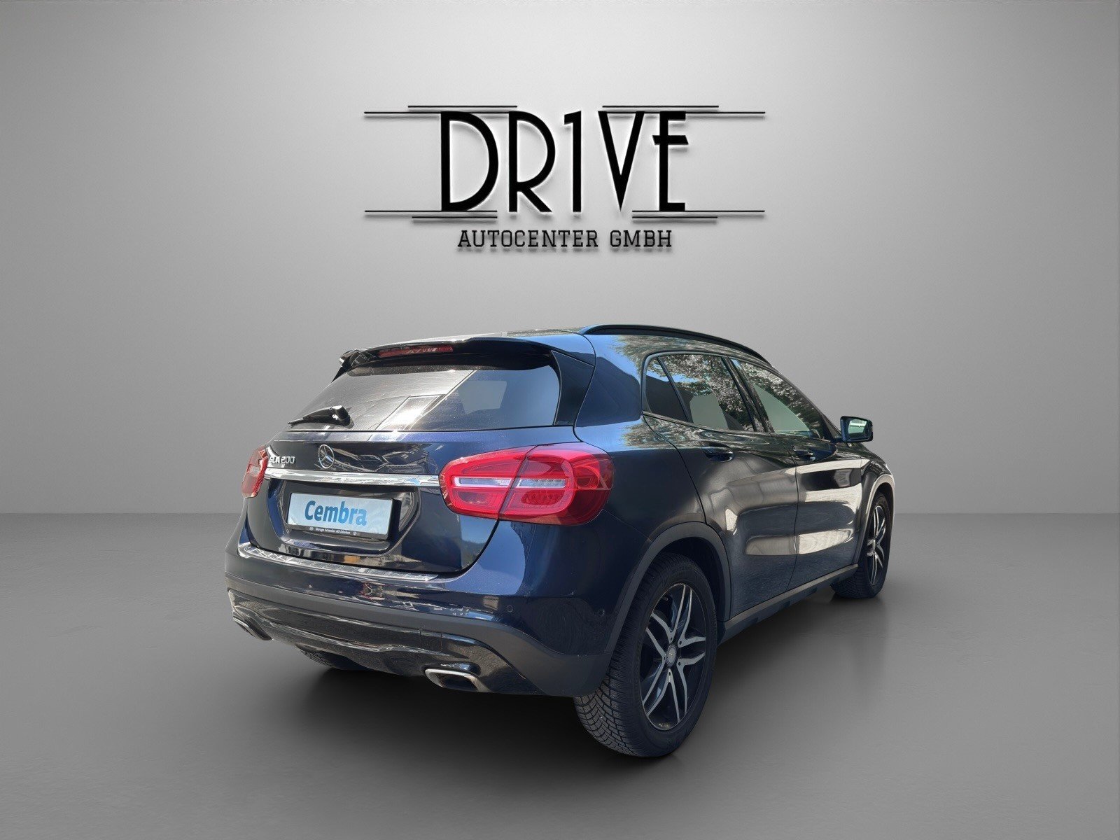 MERCEDES-BENZ GLA 200 Night Star 7G-DCT, Petrol, Second hand / Used, Automatic - 5