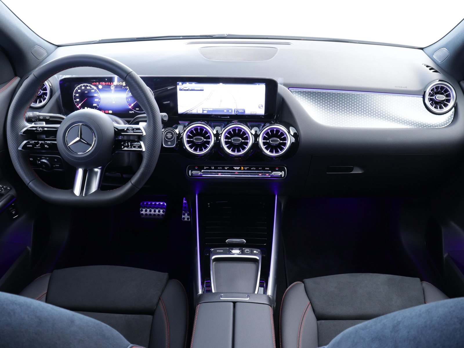 MERCEDES-BENZ GLA 200 Night Star AMG Line, Mild-Hybrid Petrol/Electric, Second hand / Used, Automatic - 5