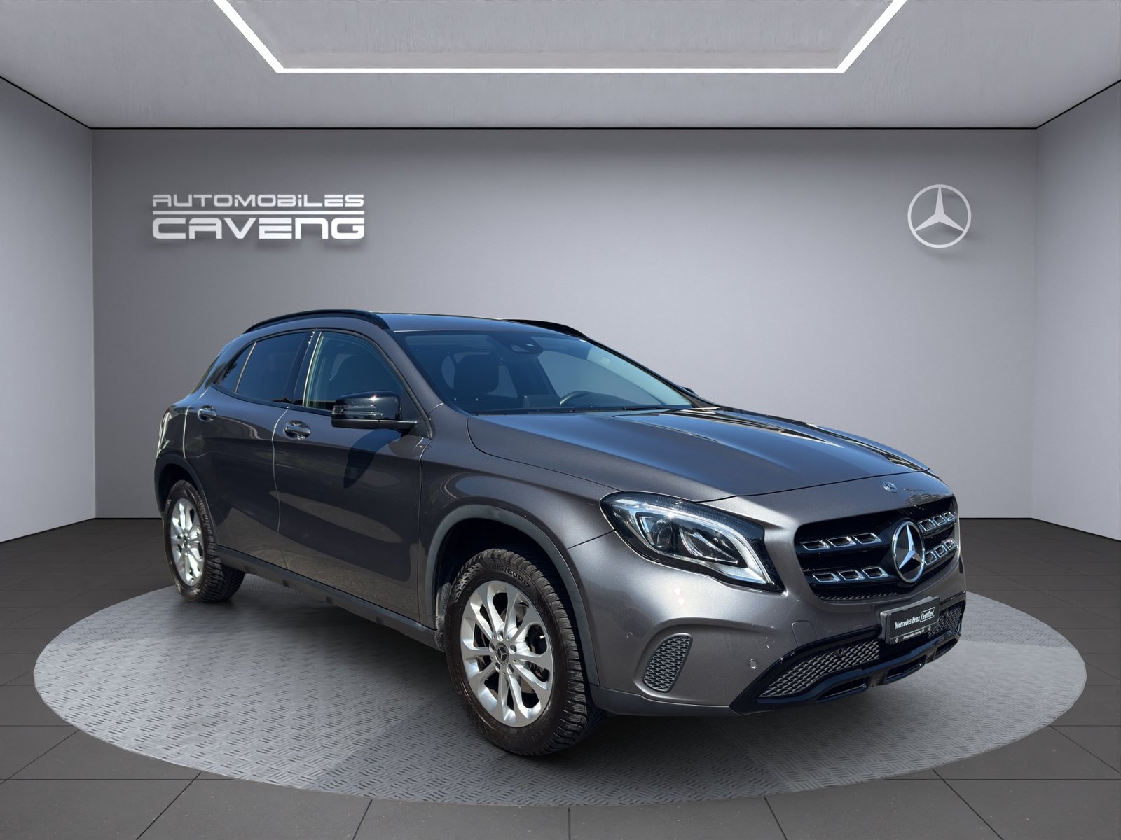 MERCEDES-BENZ GLA 200 Night Star 7G-DCT, Essence, Occasion / Utilisé, Automatique - 7
