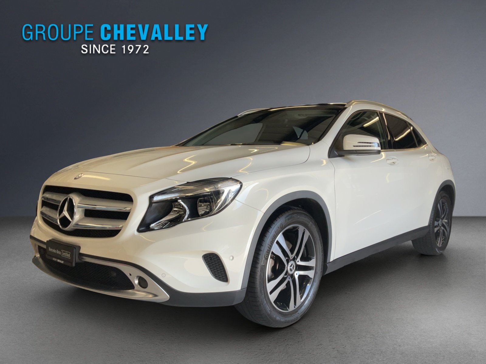 MERCEDES-BENZ GLA 200 Urban