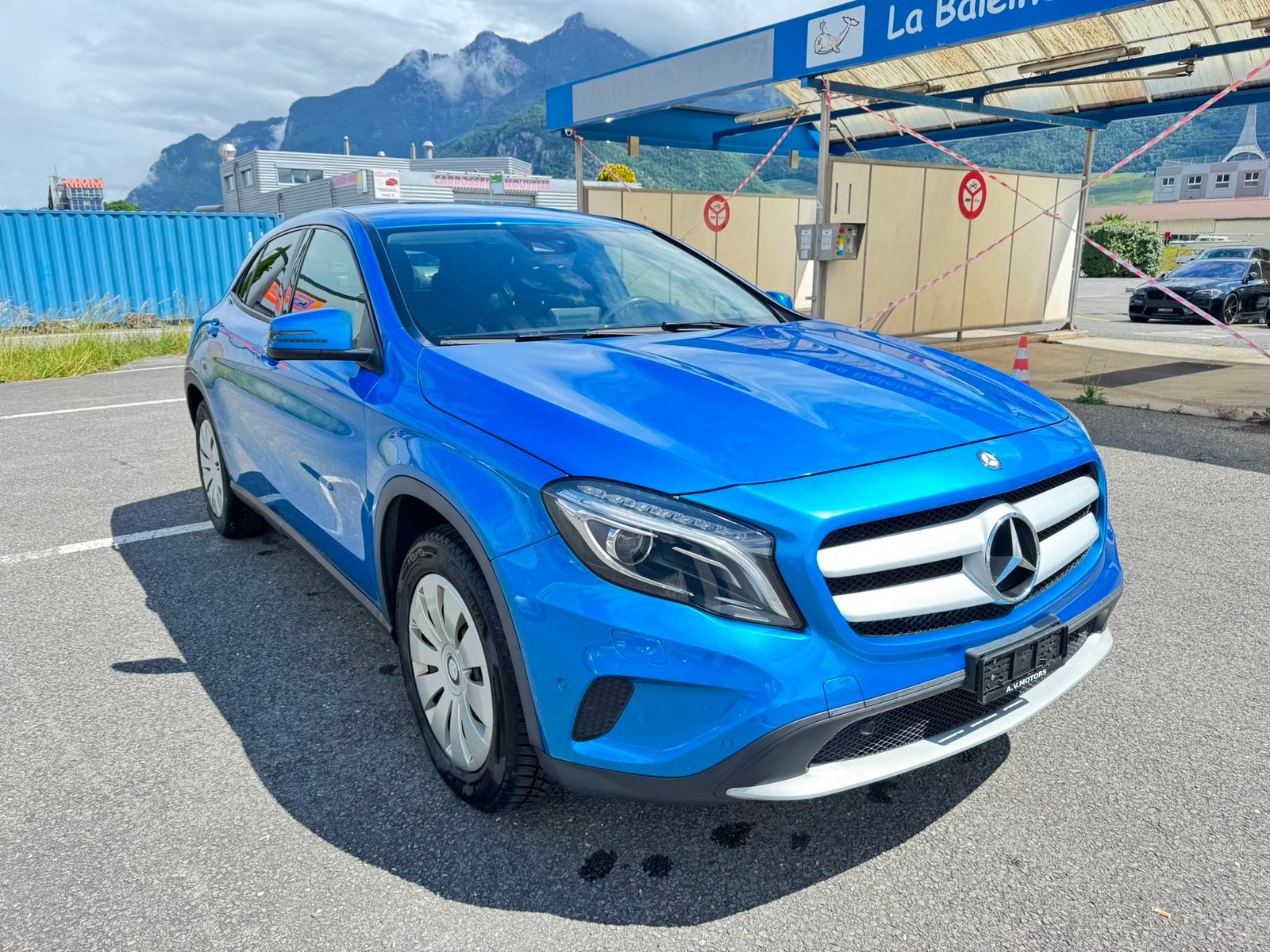 MERCEDES-BENZ GLA 200 CDI Swiss Star Edition Urban 4Matic 7G