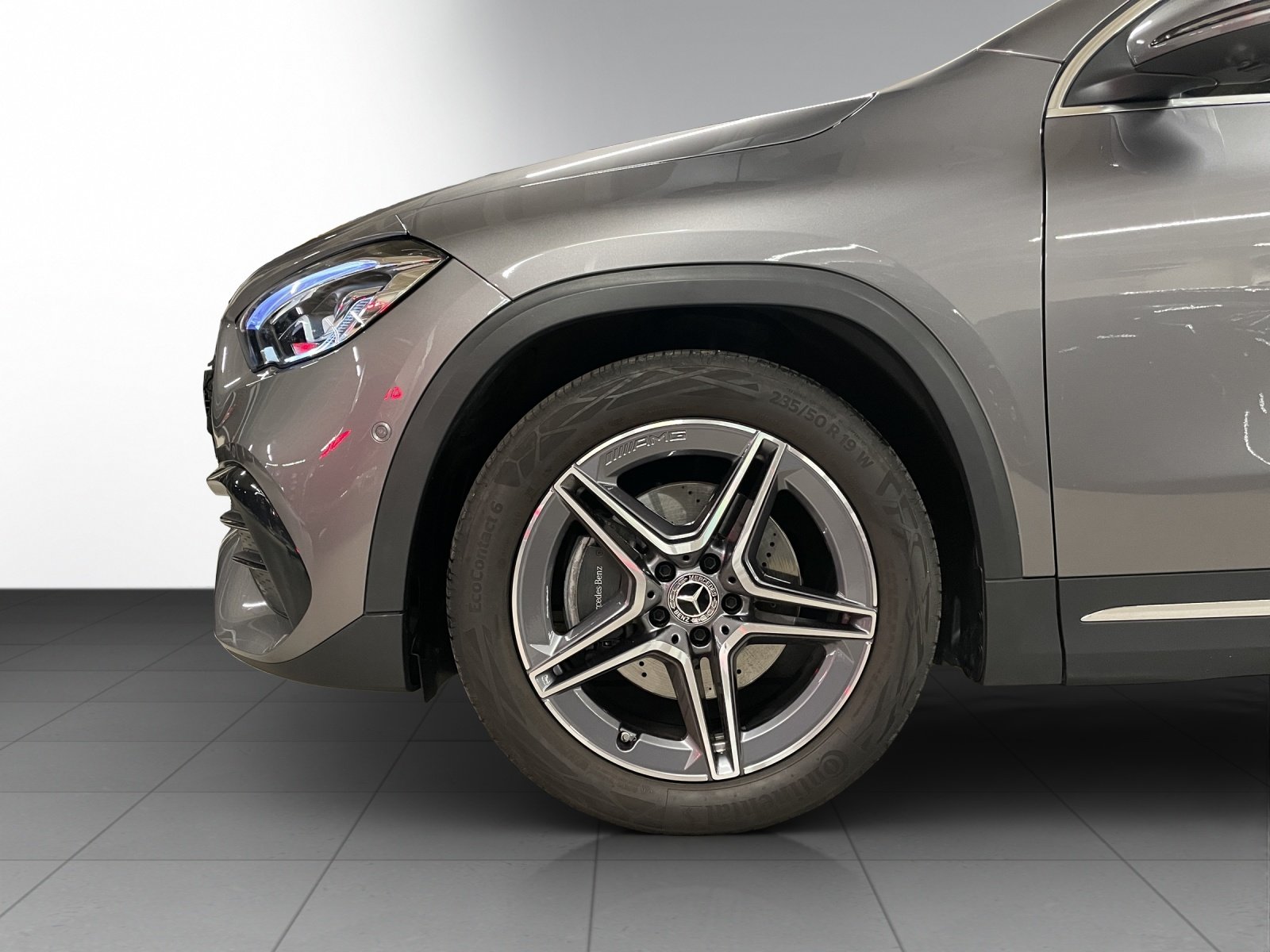 MERCEDES-BENZ GLA 200 4M AMG Line 8G-D, Benzin, Occasion / Gebraucht, Automatik - 6