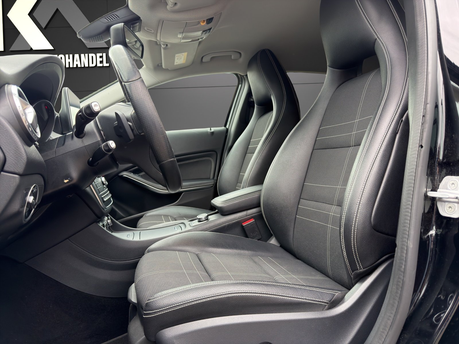 MERCEDES-BENZ GLA 200 CDI Swiss Star Edition 4Matic 7G-DCT, Diesel, Occasion / Gebraucht, Automatik - 7