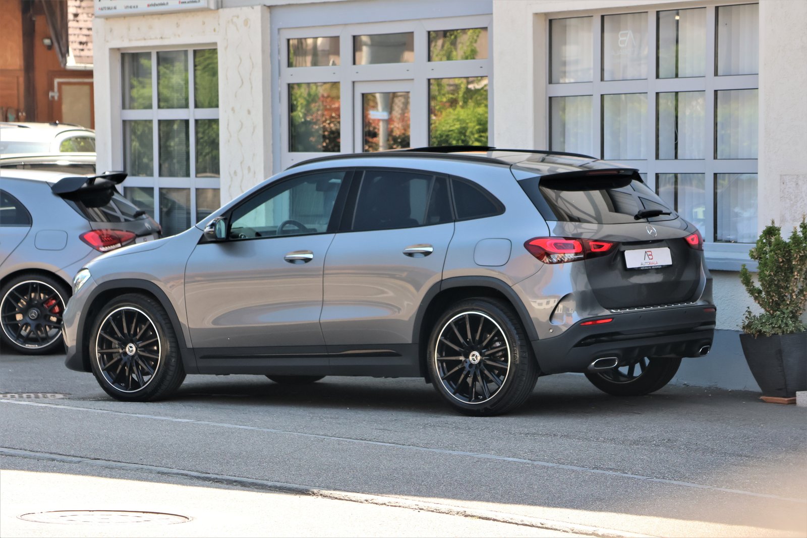 MERCEDES-BENZ GLA 200d AMG Line 8G-DCT, Diesel, Occasion / Gebraucht, Automatik - 5